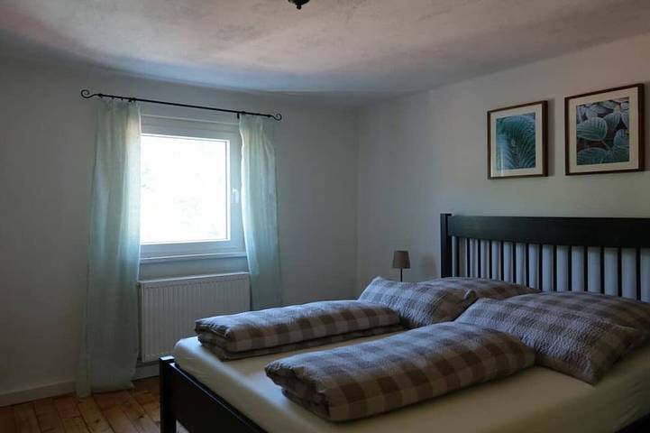 Gîte pour 6 personnes, avec terrasse à Dernbach - 3