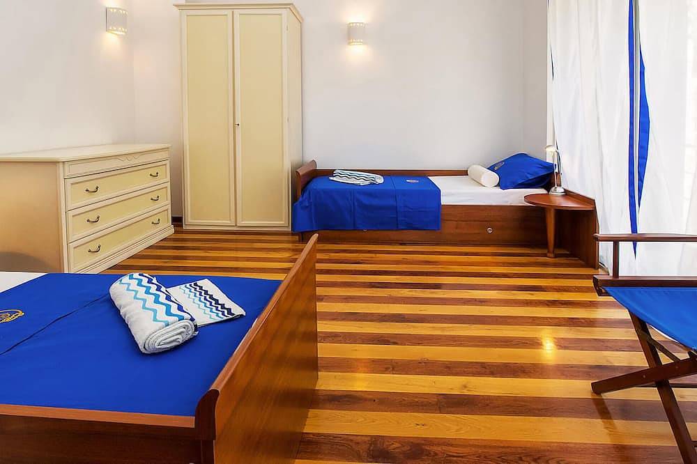 Stunning home in Supetar in Supetar, Brac