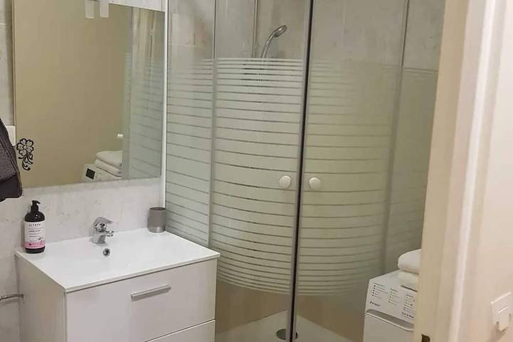 Gîte pour 2 personnes, avec terrasse à Les Pavillons-sous-Bois - 4