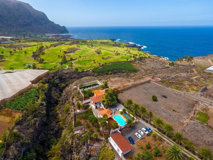 Encantadora casa con piscina en Buenavista del Norte in Buenavista del Norte, Tenerife Norte