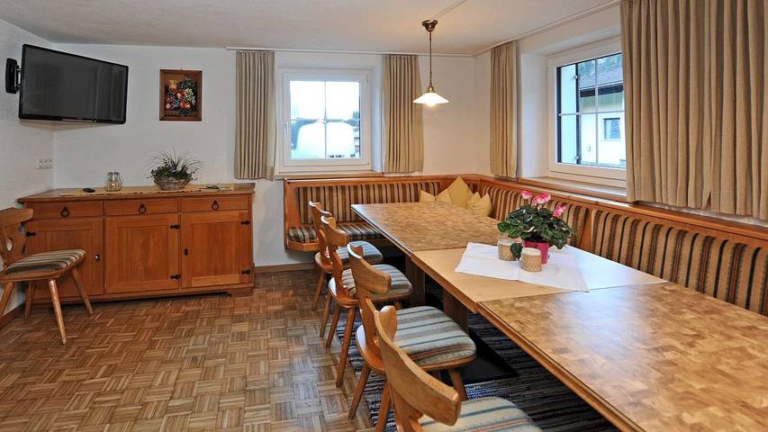 Ferienhaus für 18 Personen, mit Garten, mit Haustier im Lechtal - 4