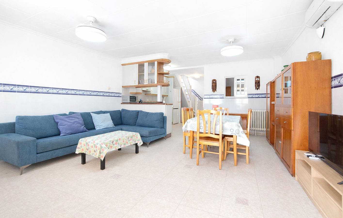 Gemütliche 150 m² große Wohnung mit Terrasse, WLAN und Grill in der Nähe des Restaurants Llobarro in El Perelló (Costa de Valencia), Sueca