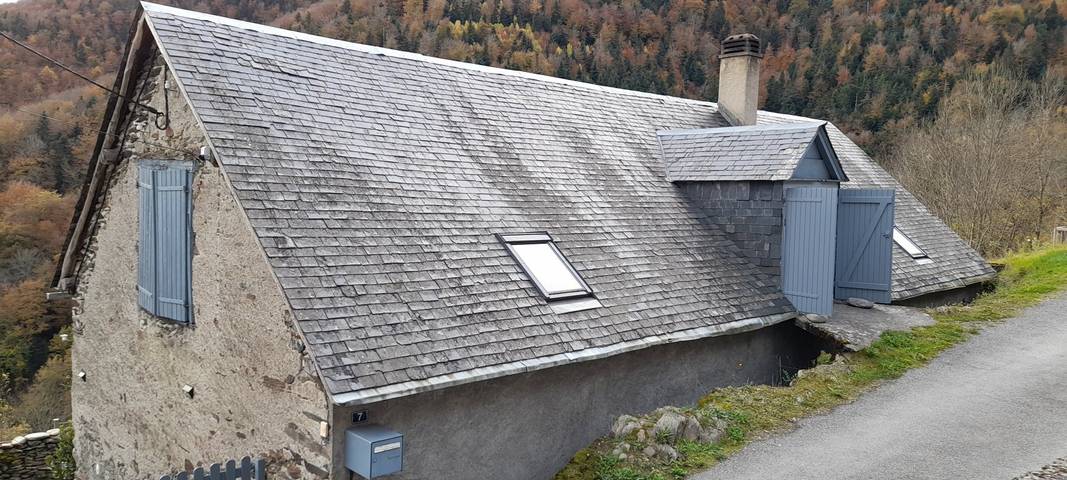 Gîte pour 10 personnes, avec jardin et balcon à Barrancoueu