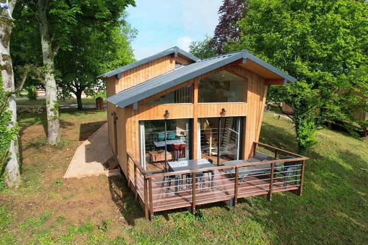 Maison pour 2 personnes, avec Terrasse et Vue à Dole
