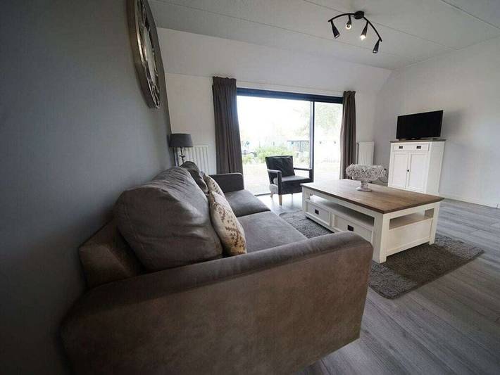 Location de vacances pour 4 personnes, avec jardin à Mol - 3