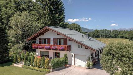 Ferienhaus für 8 Personen, mit Garten und Seeblick, kinderfreundlich in Zell am See