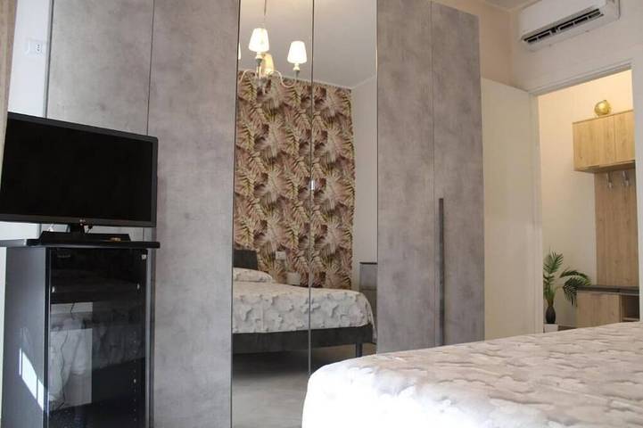 Ganze Wohnung, Domitian Home, a comfortable apartment in the historic center with private parking in Albano Laziale, Parco Regionale dei Castelli Romani