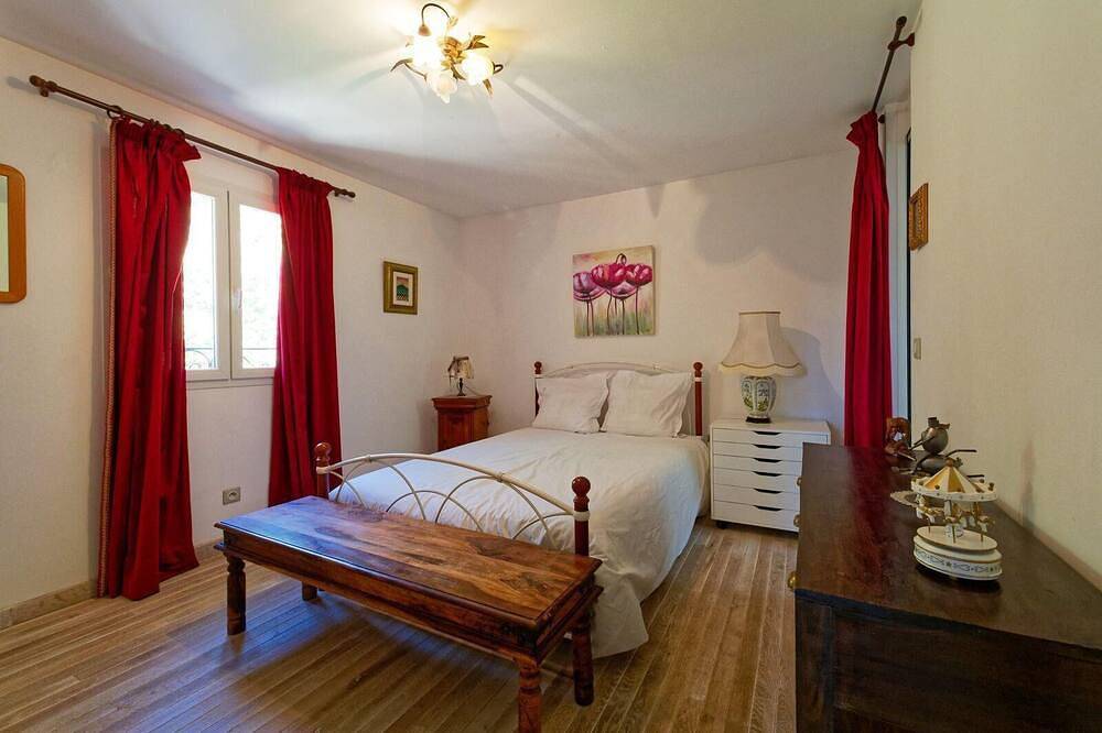 Ferienhaus mit eigenem Pool in Taradeau, Draguignan Region