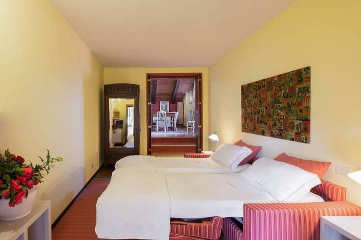 Gîte pour 4 personnes, avec piscine et jardin dans Massino Visconti - 2