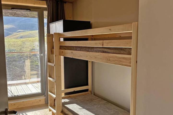 Ganze Wohnung, 100m bis zum stadtzentrum, fitness, terrasse, parkmöglichkeiten, fernseher, 45m², Piau Engaly in Piau-Engaly, Aragnouet