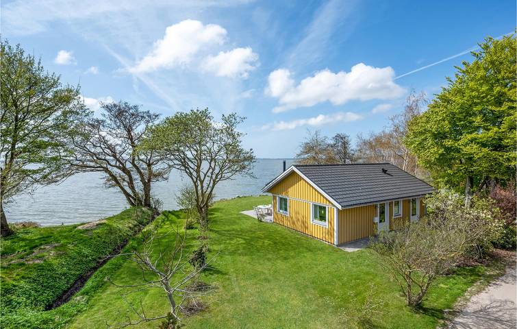 Casa de vacaciones para 4 personas con jardín in Helsinge, Hovedstaden