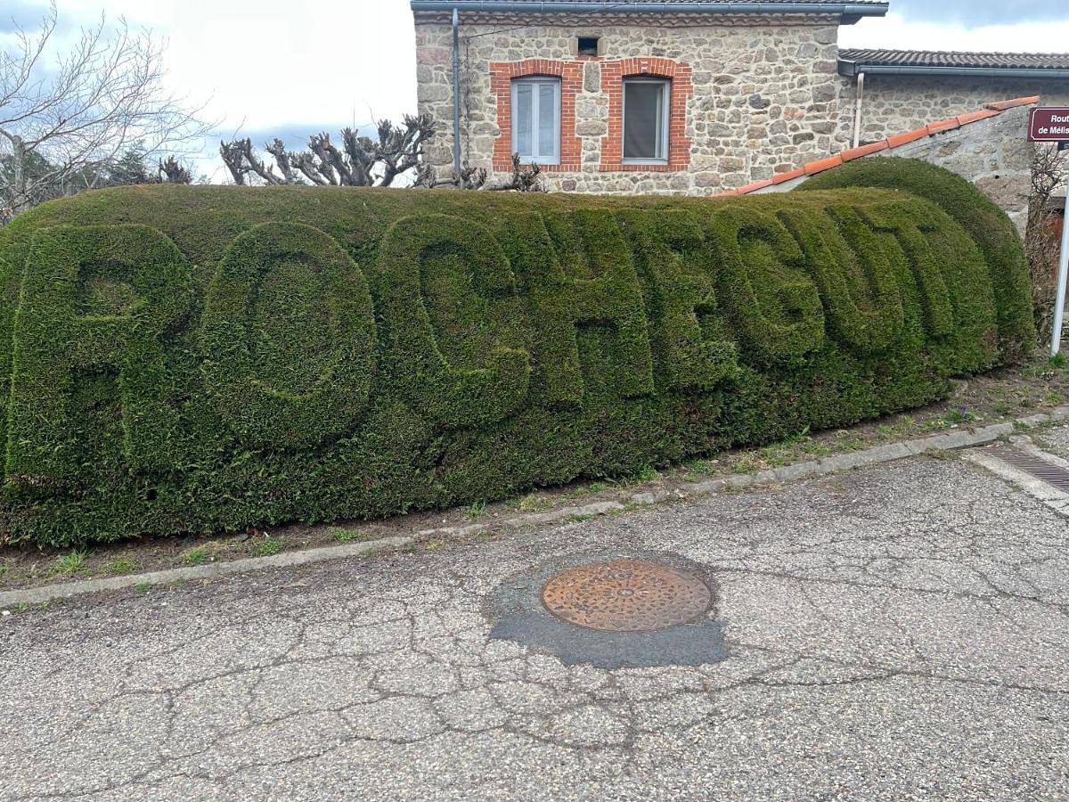 Maison au coeur du village de Rochegut in Rozier-Côtes-d'Aurec, Montbrison
