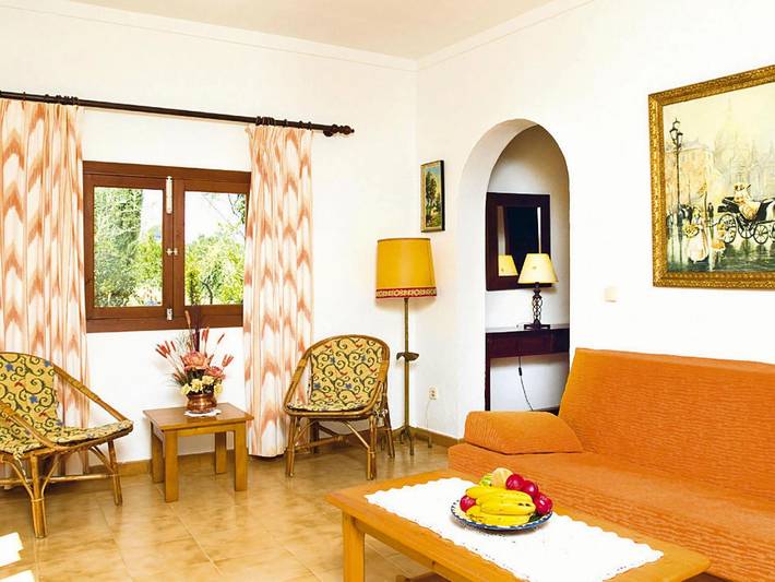 Ferienhaus für 2 Personen, mit Balkon/Terrasse und Terrasse sowie Pool auf Mallorca - 3