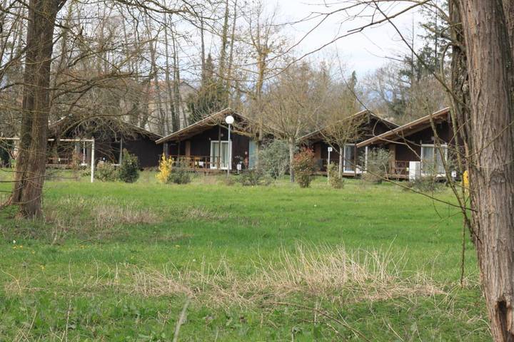 Location de vacances pour 6 personnes, avec jardin et vue à Saint-Didier-sur-Chalaronne - 2