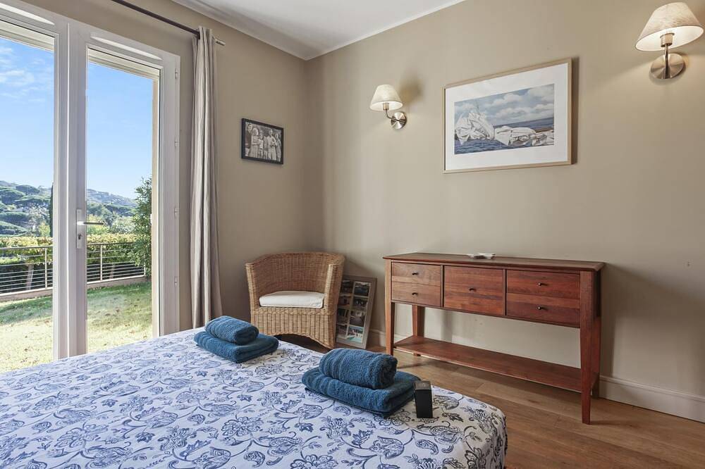 Villa mit 4 Schlafzimmern – Swimmingpool – Klimaanlage – Tennisplatz – Parkplatz in Gigaro, La Croix-Valmer