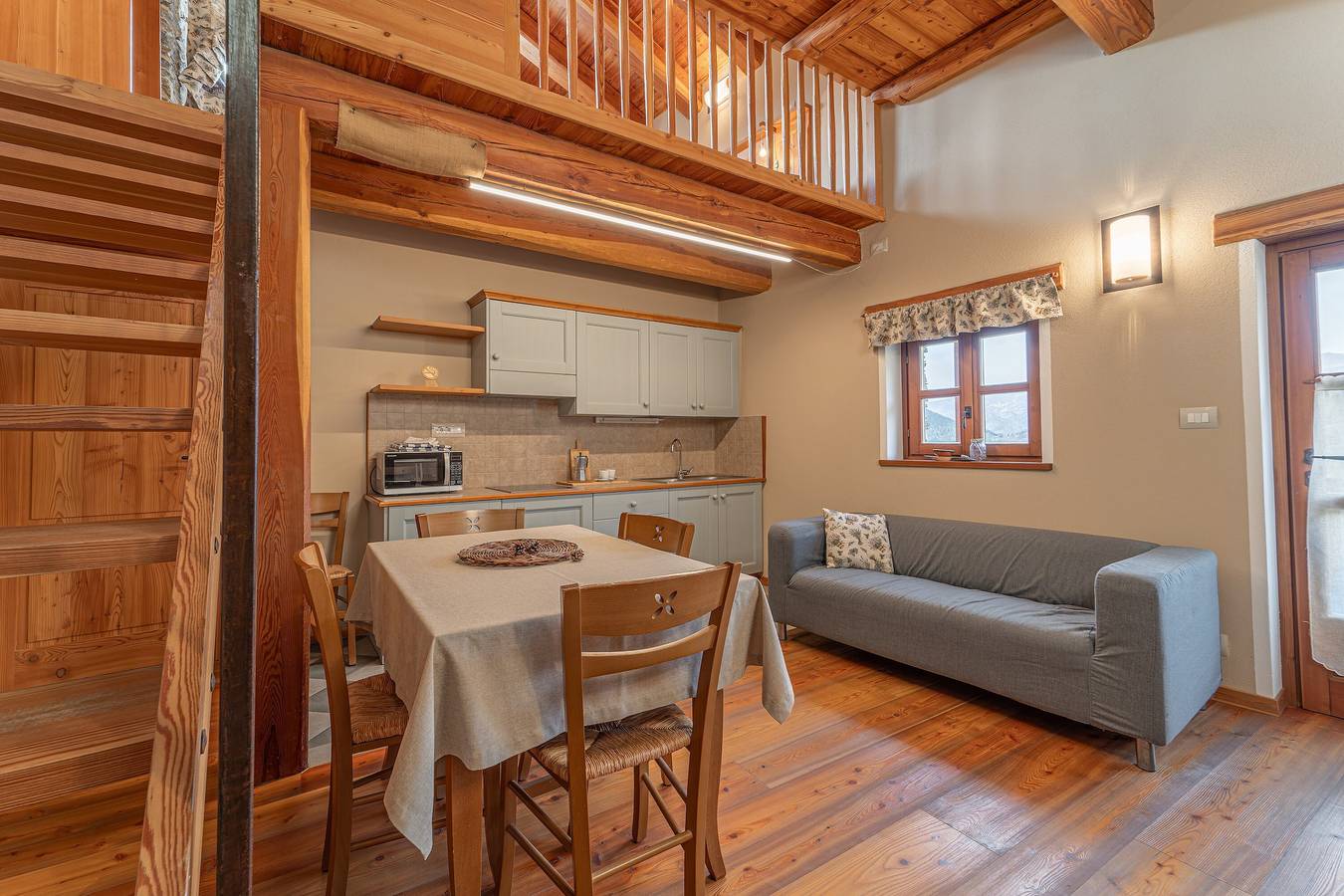 Chalet 'Civico 13' con vistas a la montaña, jardín compartido y Wi-Fi in Marmora, Provincia de Cuneo