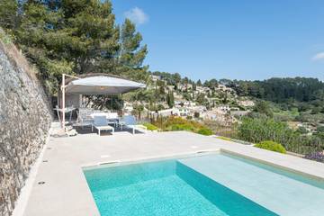 Villa in Puigpunyent, Serra de Tramuntana für 6 