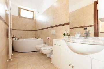 Agriturismo per 5 Persone in Cesate, Provincia di Milano, Foto 3