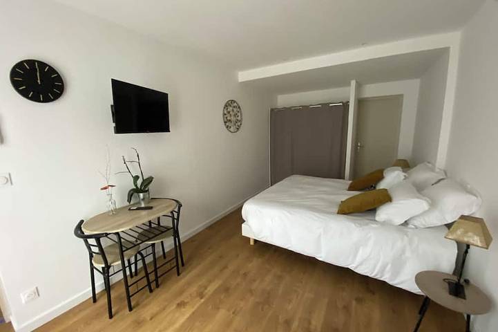 Gîte pour 2 personnes dans Circuit des 24 Heures du Mans - 3