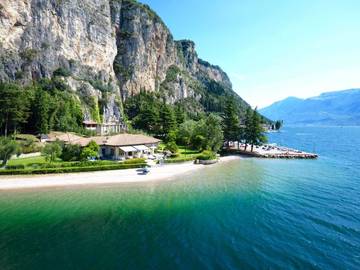 B&B für 2 Personen, mit Seeblick und Garten sowie Ausblick am Gardasee