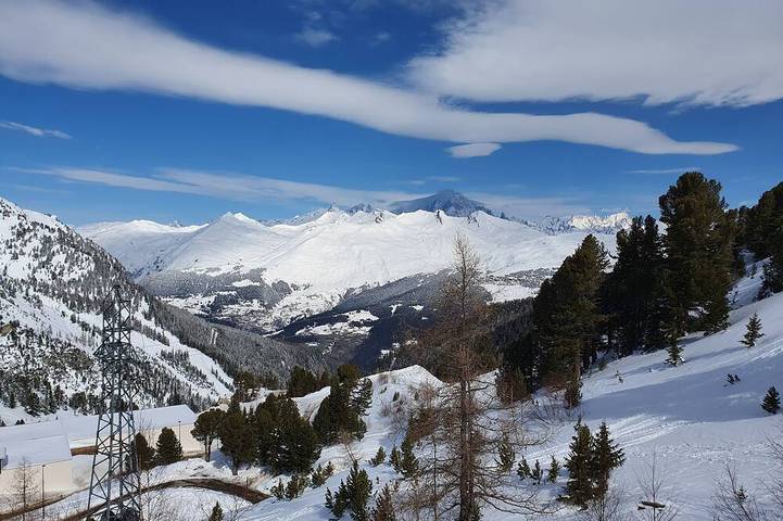 Gîte pour 4 personnes, avec balcon dans Mont Blanc Helicopteres Les Arcs