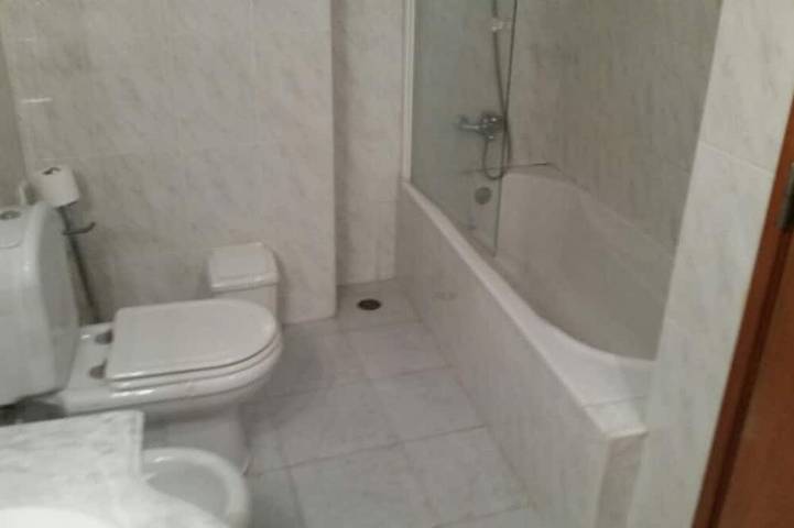 Ganze Wohnung, 100 m2 Ferienwohnung in Olhão, zentral, zu vermieten. in Olhão, Parque Natural da Ria Formosa