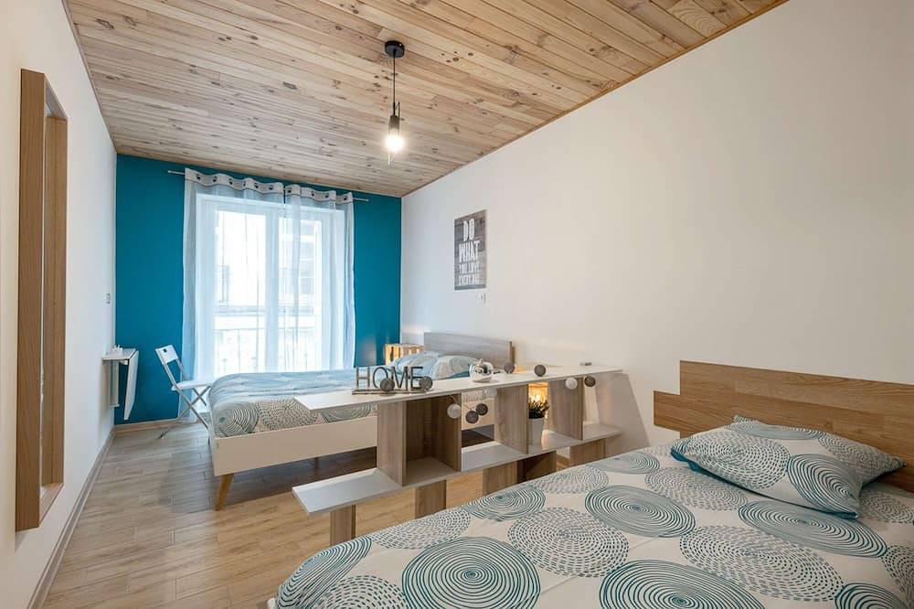 Entire apartment, ★ Deco ★ City centre ★ Easy Parking ★ Wifi ★ in Le Puy-en-Velay, Haute-Loire