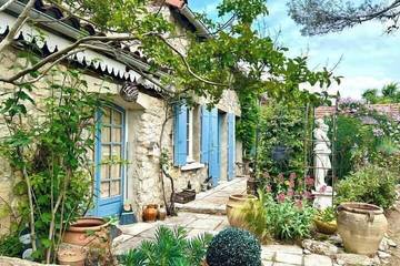 Location de vacances pour 7 personnes, avec jardin à Sainte-Anastasie