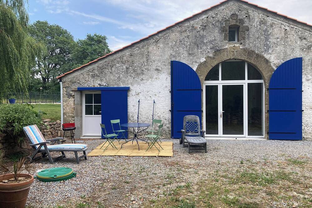 Le Cysphée Gîte en Campagne Entre Océan et Ville in Sallertaine, Vandea