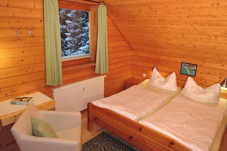 Ferienhaus für 3 Personen, mit Garten und Pool in Sachsen-Anhalt - 2