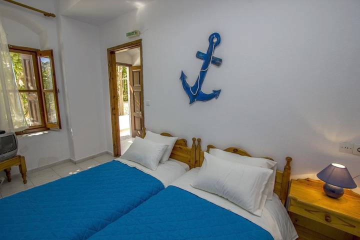 Maison d’hôte pour 2 personnes, avec terrasse dans Symi - 4