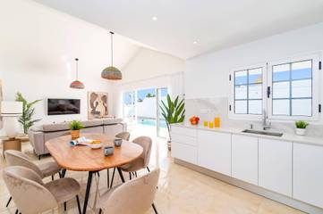 Casa De Vacaciones para 6 Personas en Los Pocillos, Tías, Foto 4