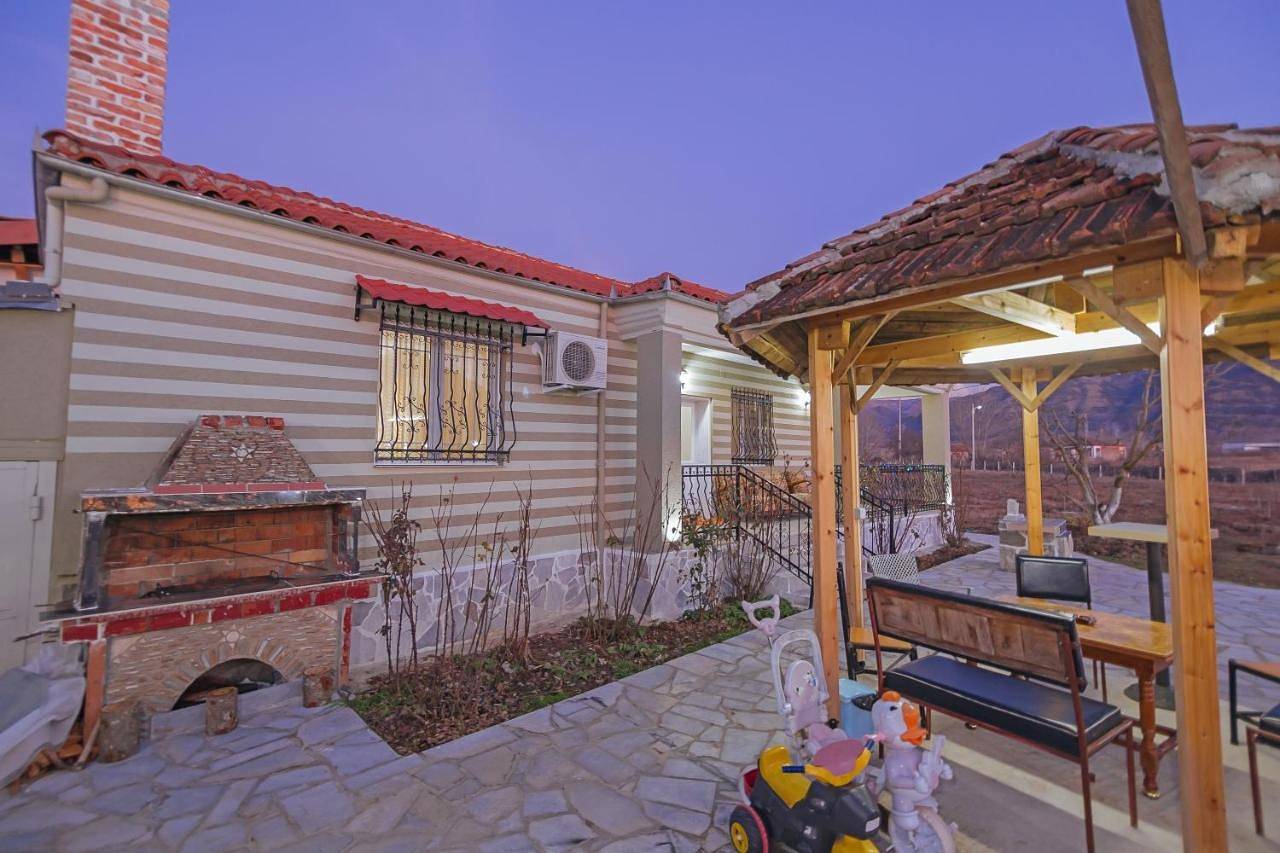 Vila 1 in Drenovë, Albanie