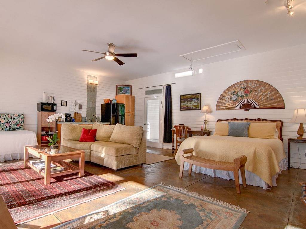 Private Garden Cottage auf 5 Hektar großen Landgut / Spaziergang zum Botanischen Garten! in Hamakua