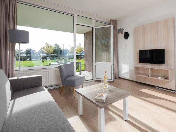 Ferienwohnung für 4 Personen, mit Balkon/Terrasse und Garten sowie Pool in Bruinisse - 3