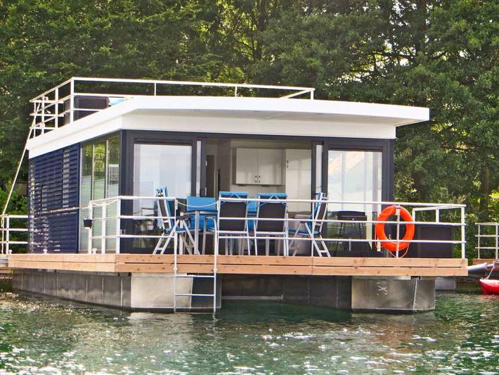 Ferienwohnung für 5 Personen, mit Terrasse und Seeblick sowie Ausblick in Rhein (Deutschland) - 4