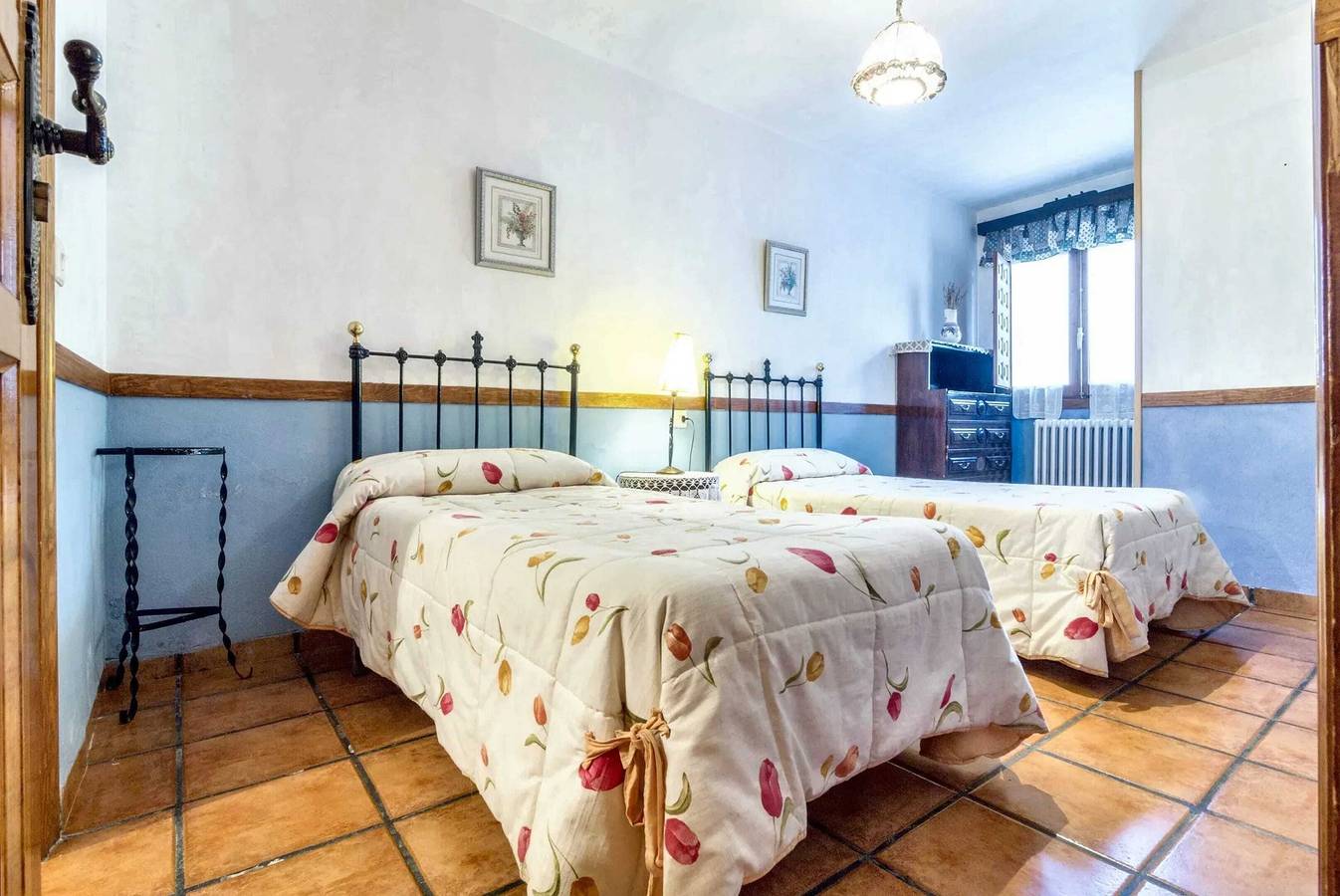 Maison avec Jacuzzi et Vue sur les Montagnes à Noguericas in Caravaca de la Cruz, Murcia l'intérieur des terres