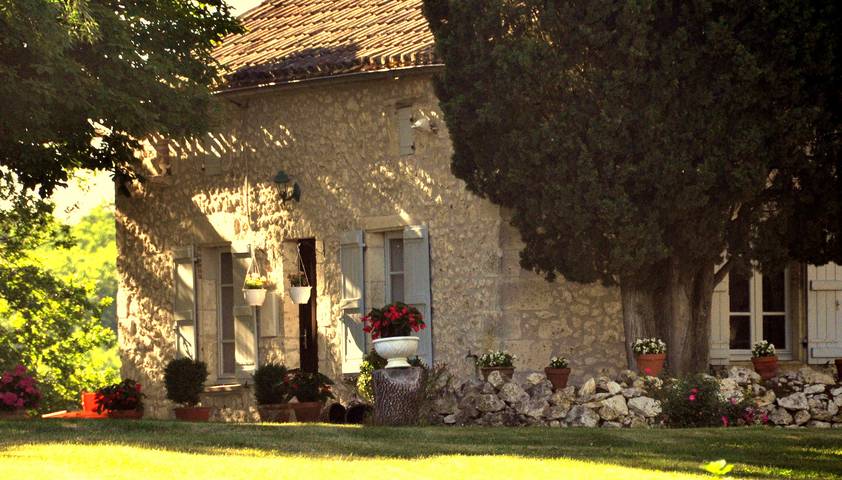 Gîte pour 4 personnes, avec piscine