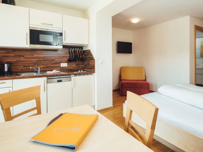 Ferienwohnung für 2 Personen, mit Terrasse in Tiroler Oberland - 3