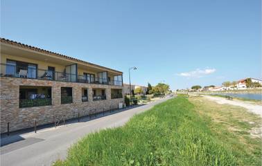 Appartement De Vacances pour 4 Personnes dans Aigues-Mortes, Région de Nîmes, Photo 1