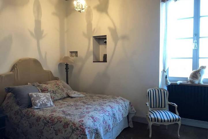 Location de vacances pour 6 personnes, avec jardin et piscine à Saint-Ythaire - 3