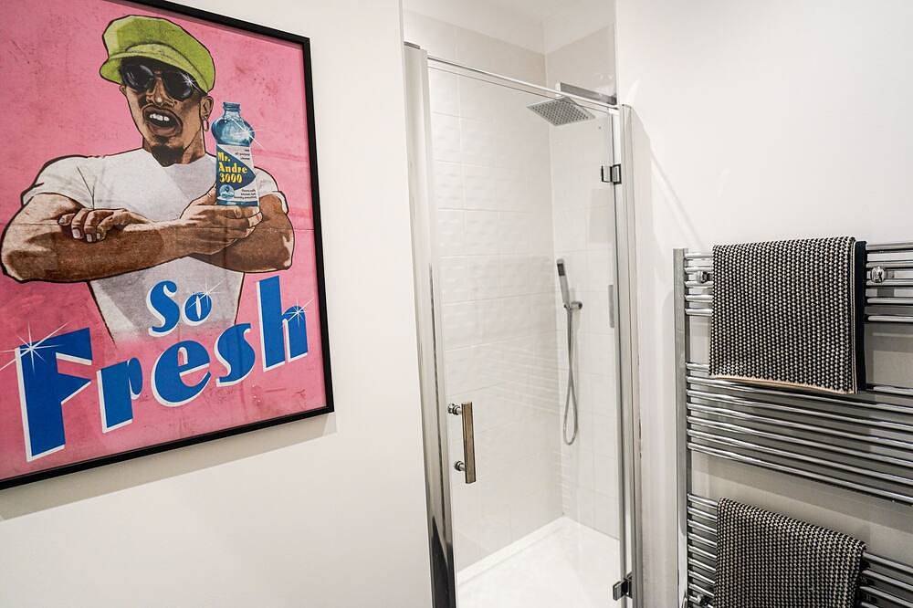 Apartamento entero, Apartamento-Lujoso-Baño privado in Stevenage, Hertfordshire