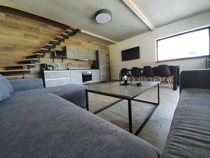 Ferienhaus für 8 Personen, mit Whirlpool und Terrasse sowie Garten und Sauna in Schwarzbach