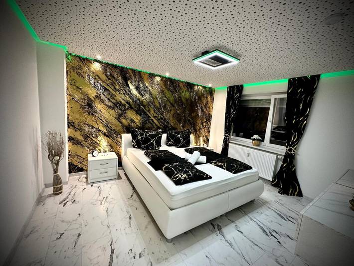 Ganze Wohnung, Ferienwohnung 'Deluxe - 'Andrei 2'' mit Balkon und Wi-Fi in Neuburg an der Donau, Romantische Straße