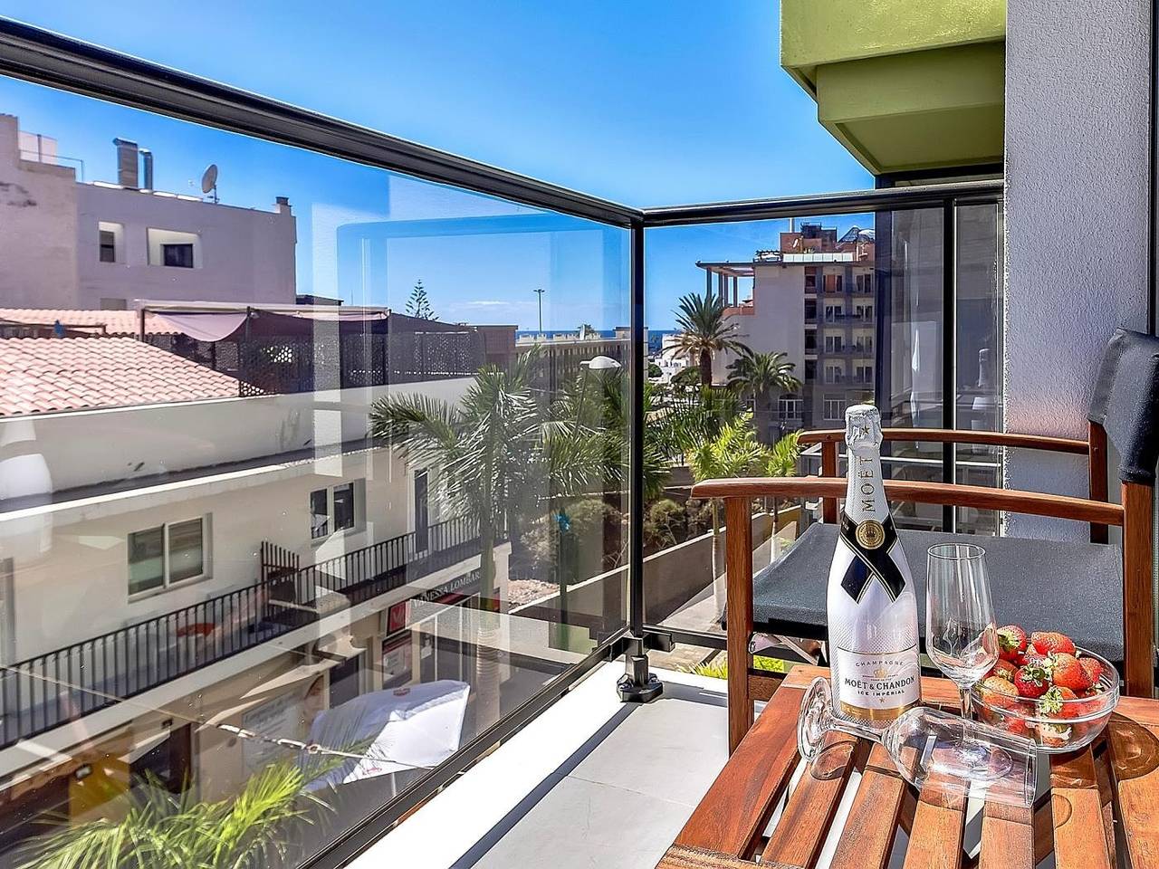 Ferielejlighed til 5 Personer i Playa de los Cristianos, Arona