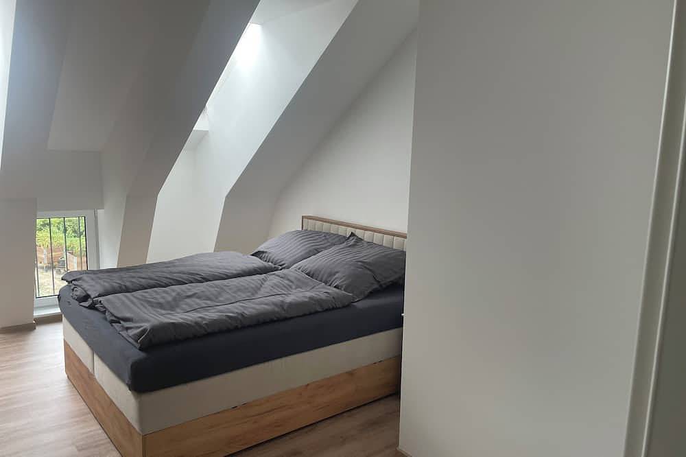 Ganze Wohnung, Geschmackvolle Wohnung mit Loft- Charakter am Stadtrand von Berlin in Glien, Ruppiner Seenland