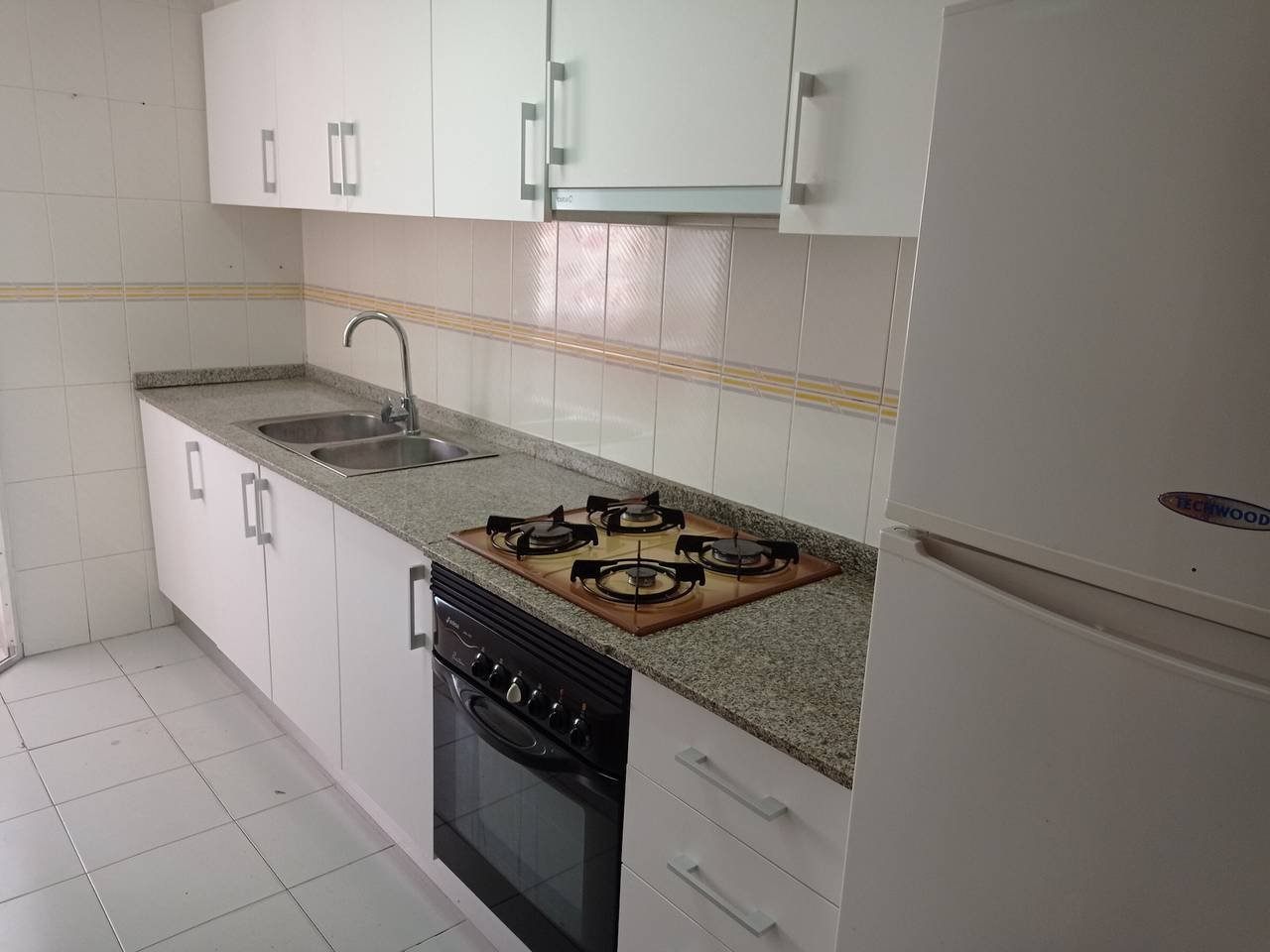 Appartamento intero, Apartment in Gandía - Pool, Tennis, Pets Allowed, Wifi in Playa de Gandía, Costa de Valencia