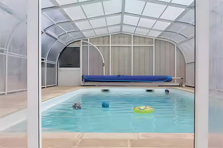 Vakantiehuis voor 15 personen, met tuin, met huisdier in het Loiredal