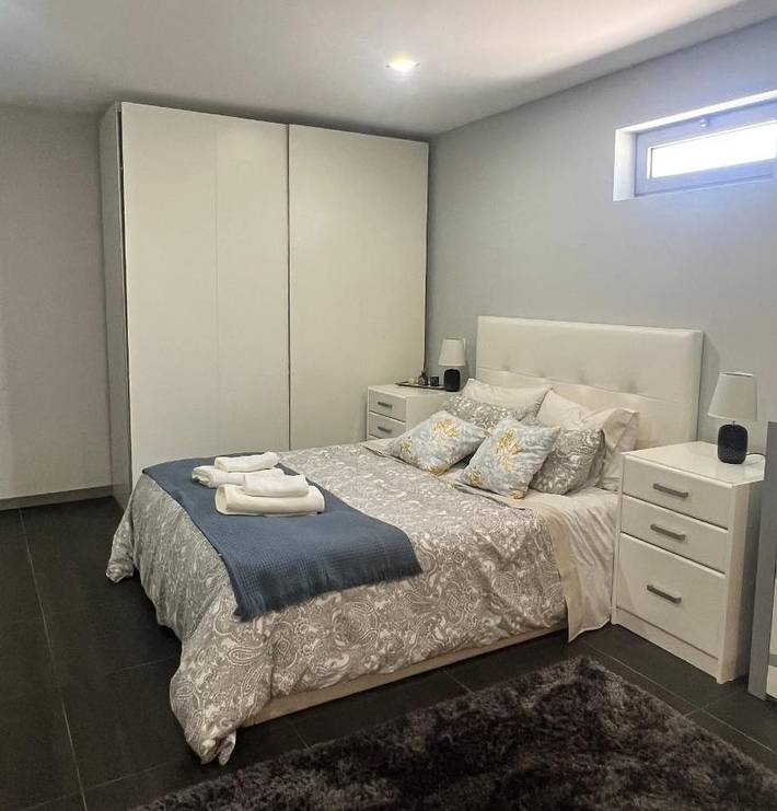 Location de vacances pour 6 personnes, avec jardin et piscine ainsi que vue et terrasse dans Paredes de Coura - 2