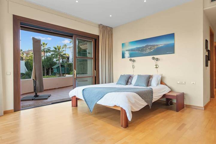 Luxury Villa Robledal in Marbella by Mabiente Properties in Las Chapas, Marbella